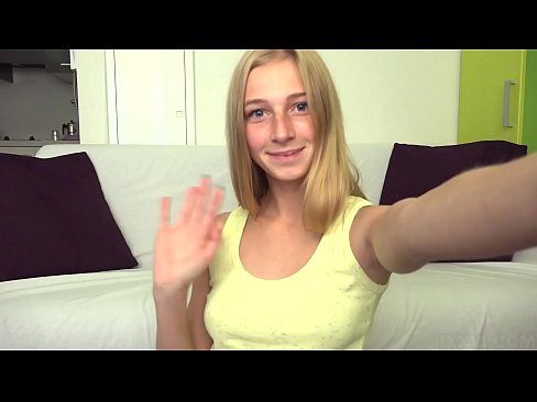 ❤️ Aspertuta nagoenean alferrak masturbatzen dut nire pussy arrosa Pornografia besterik ez gugan ❌️❤